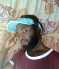 Встретьте Мужчинa : Olivier, 34 лет до Южная Африка  Houéyogbé